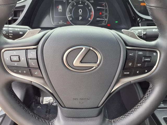used 2022 Lexus ES 350 car, priced at $37,697