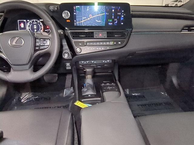 used 2022 Lexus ES 350 car, priced at $37,000