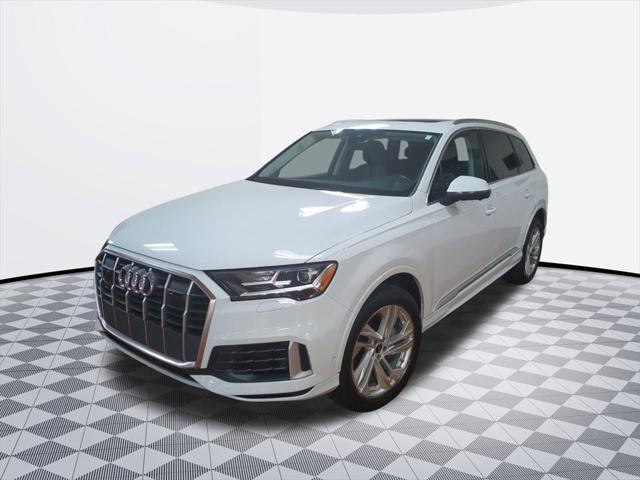 used 2023 Audi Q7 car, priced at $41,000