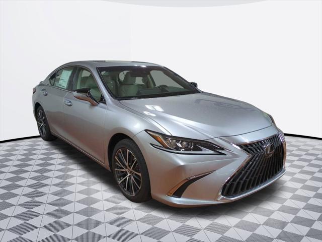 new 2025 Lexus ES 300h car, priced at $47,959