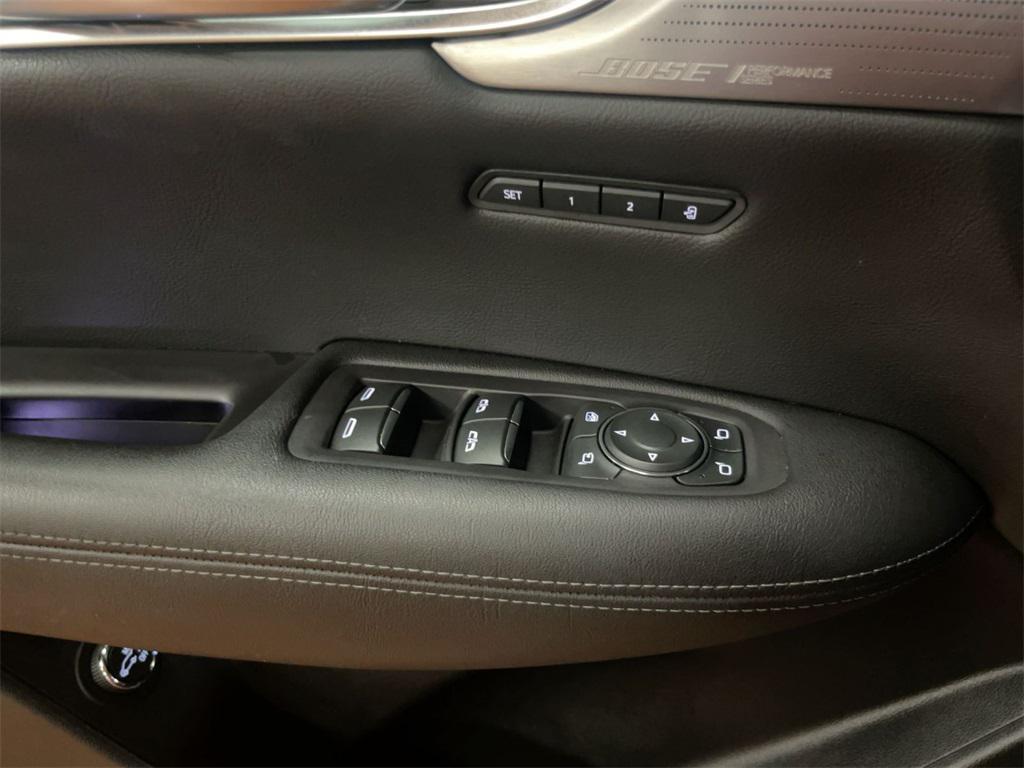 used 2020 Cadillac XT5 car, priced at $25,372