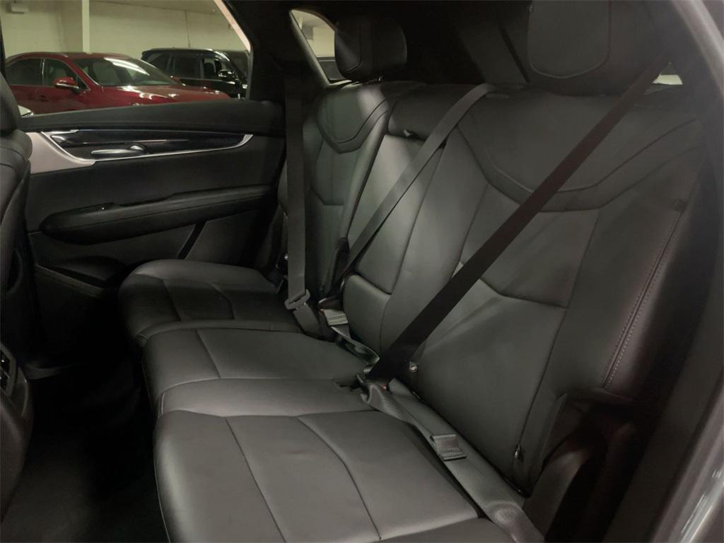 used 2020 Cadillac XT5 car, priced at $25,372