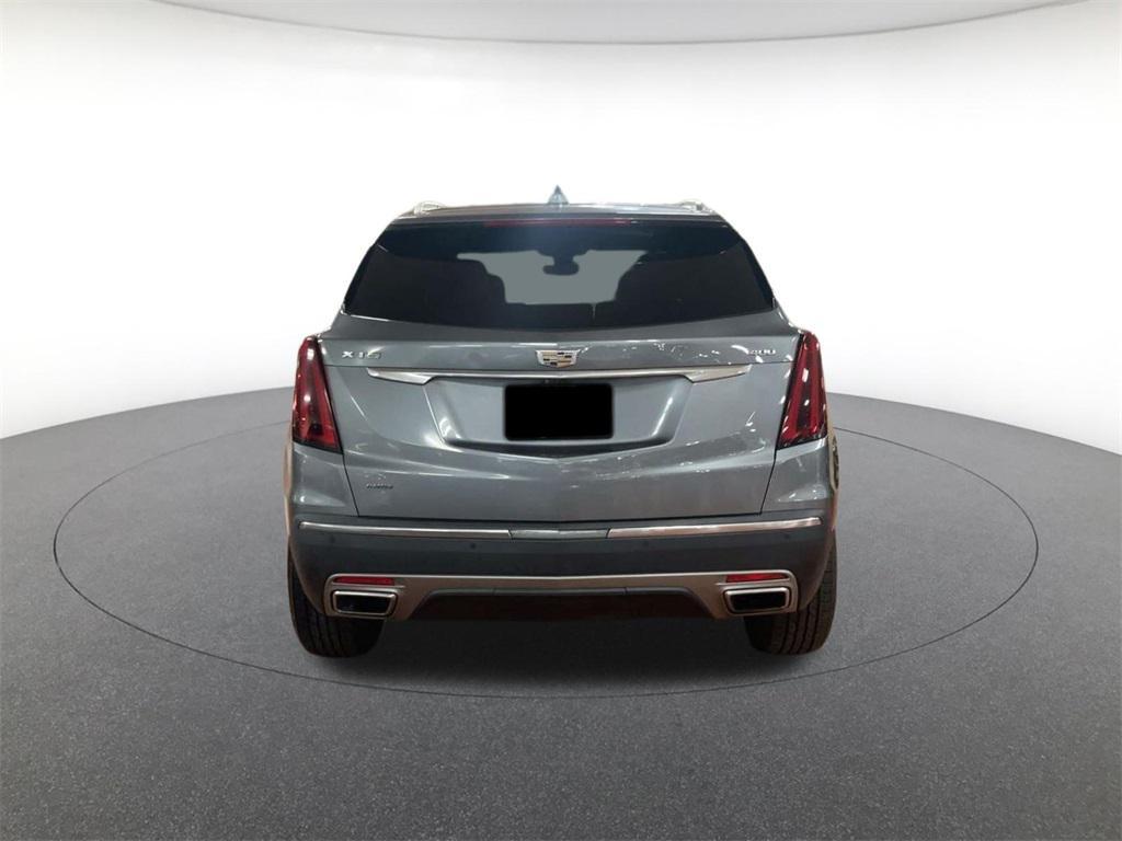 used 2020 Cadillac XT5 car, priced at $25,372