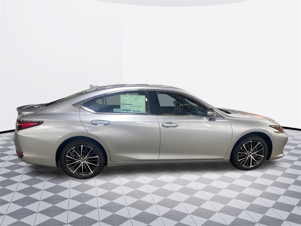 new 2025 Lexus ES 300h car, priced at $47,769