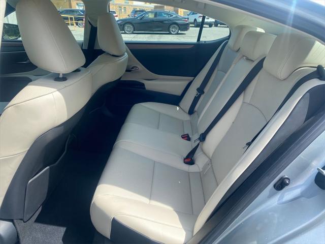 used 2024 Lexus ES 350 car, priced at $42,000