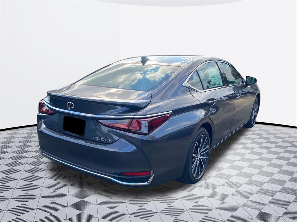 new 2025 Lexus ES 300h car, priced at $47,769