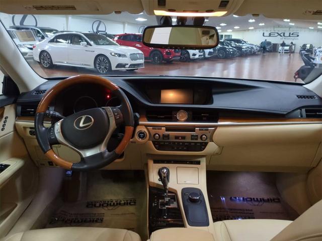 used 2013 Lexus ES 300h car, priced at $13,000