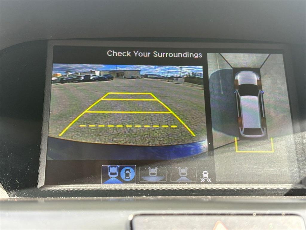 used 2017 Acura MDX car, priced at $21,000