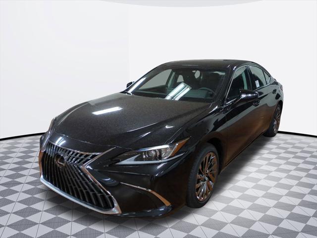 new 2025 Lexus ES 300h car, priced at $52,819