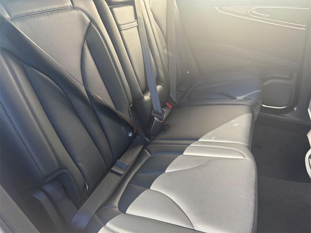 used 2021 Lincoln Nautilus car, priced at $33,000