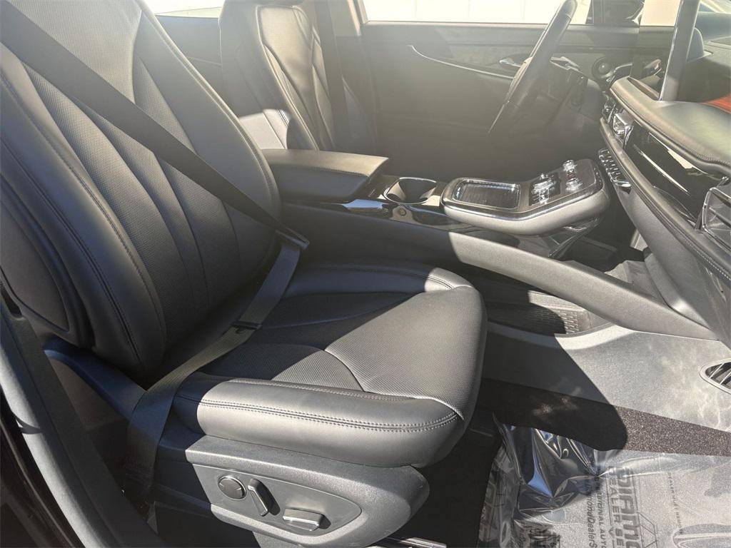 used 2021 Lincoln Nautilus car, priced at $33,000