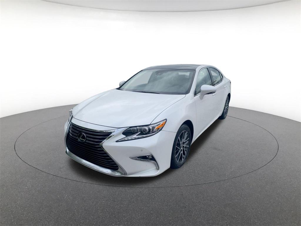 used 2018 Lexus ES 350 car, priced at $26,000