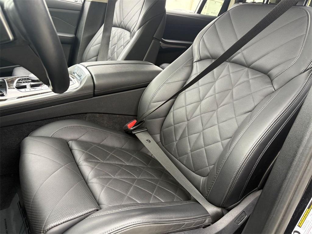 used 2025 BMW X7 car, priced at $58,312