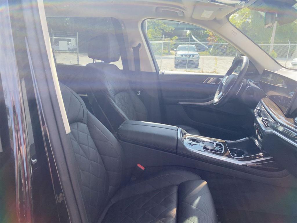 used 2025 BMW X7 car, priced at $60,000