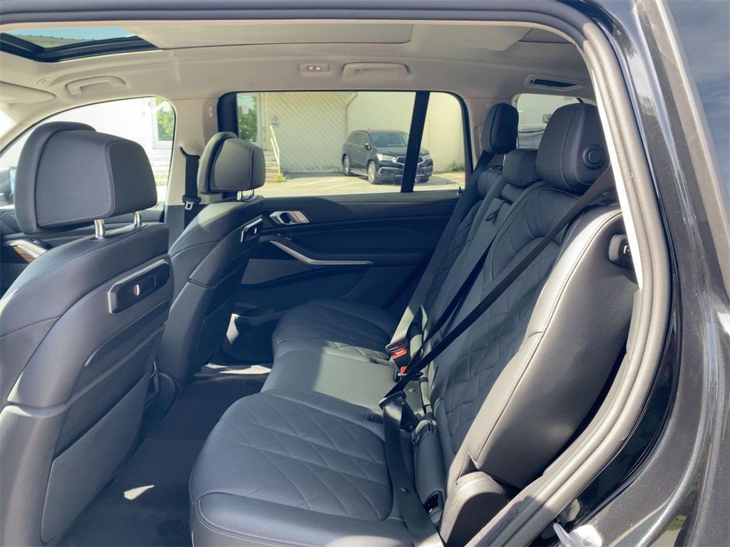 used 2025 BMW X7 car, priced at $60,000