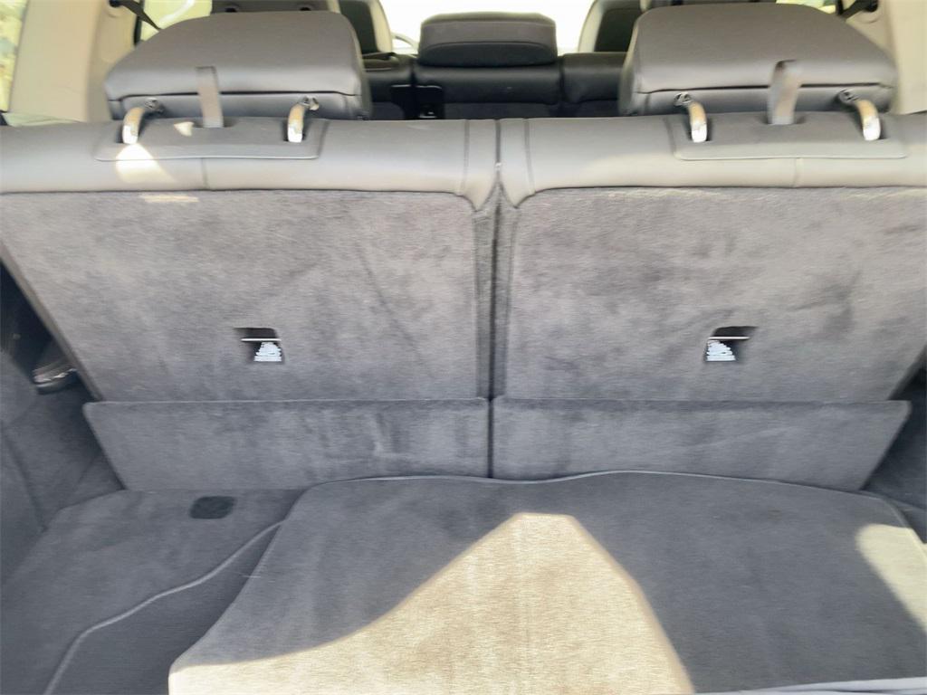 used 2025 BMW X7 car, priced at $60,000