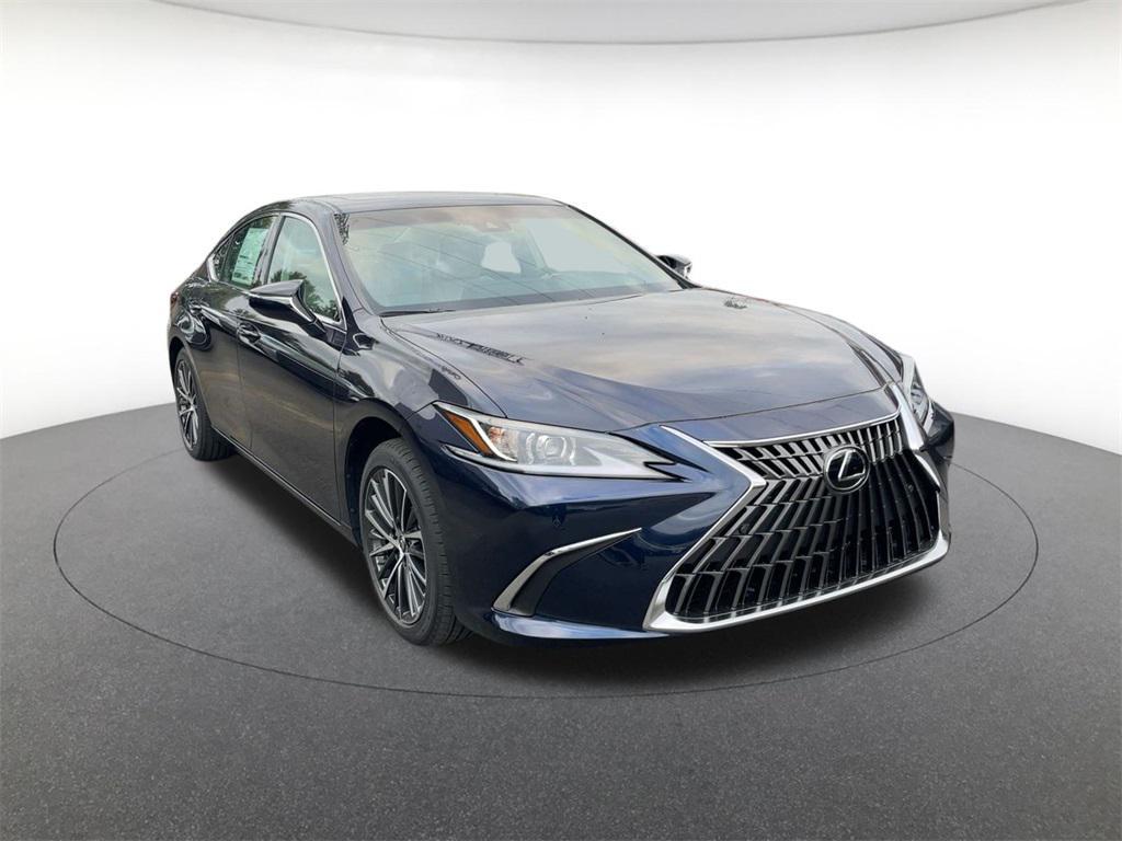 new 2025 Lexus ES 300h car, priced at $47,309