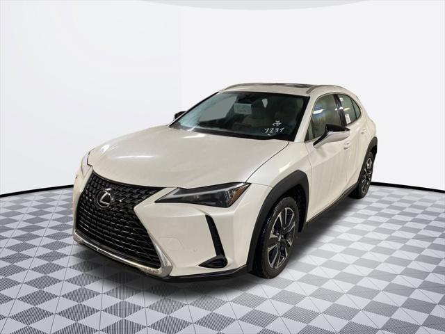 new 2025 Lexus UX 300h car, priced at $43,065