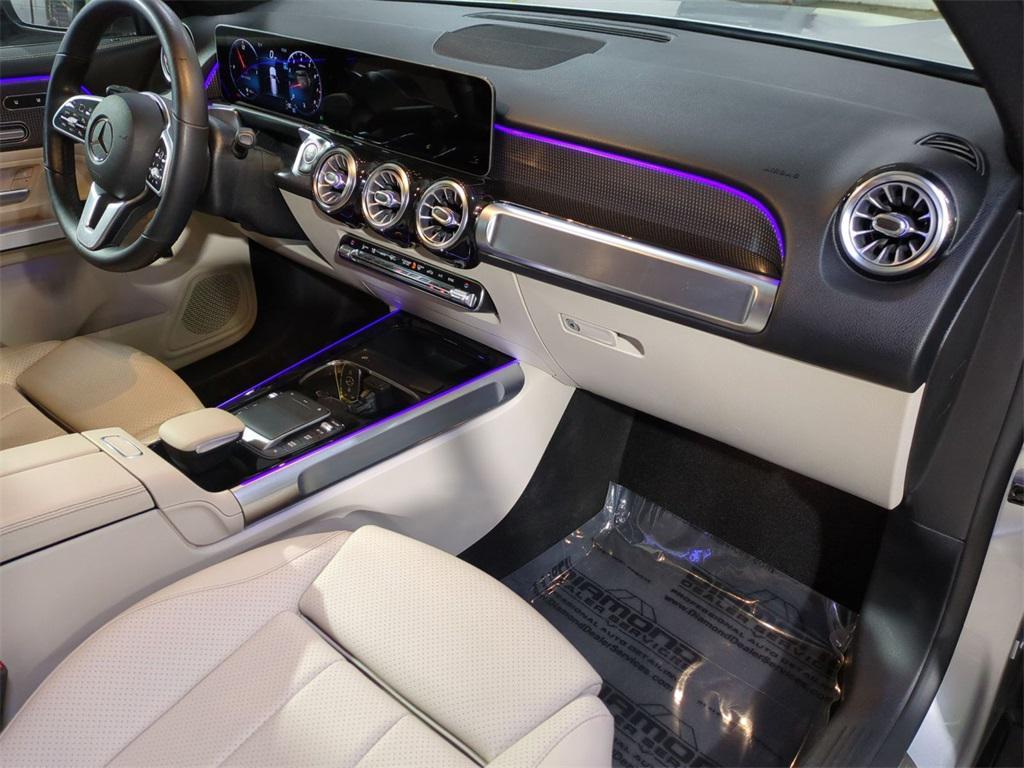 used 2021 Mercedes-Benz GLB 250 car, priced at $24,487