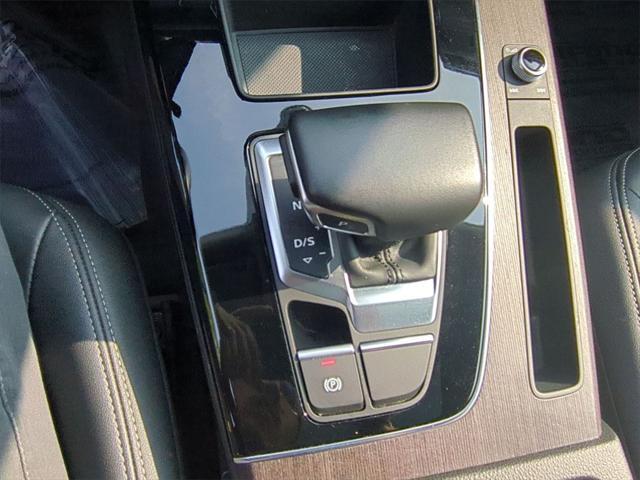 used 2021 Audi Q5 car, priced at $20,000