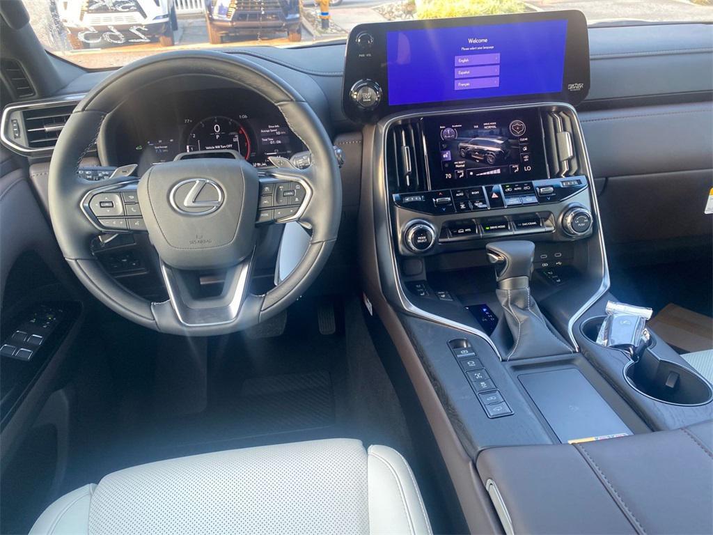 new 2025 Lexus LX 600 car, priced at $110,131