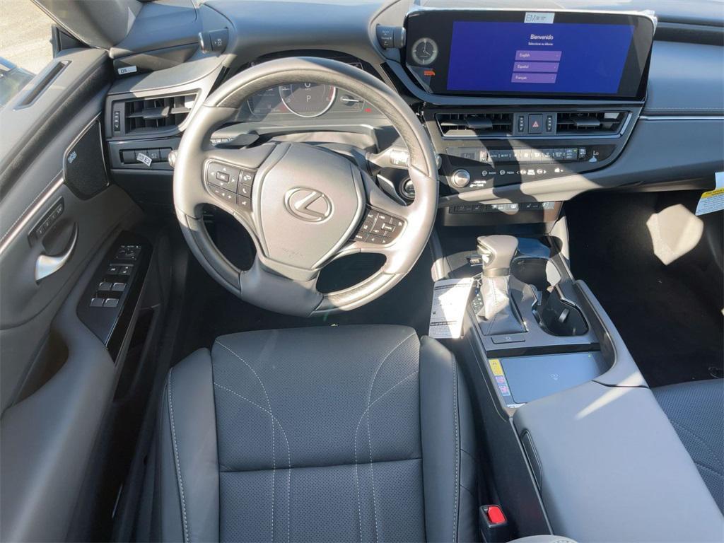 new 2025 Lexus ES 350 car, priced at $53,707