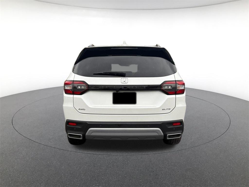 used 2023 Honda Pilot car, priced at $41,000