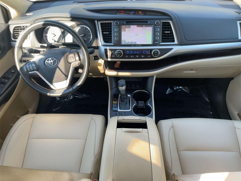 used 2019 Toyota Highlander car, priced at $28,000