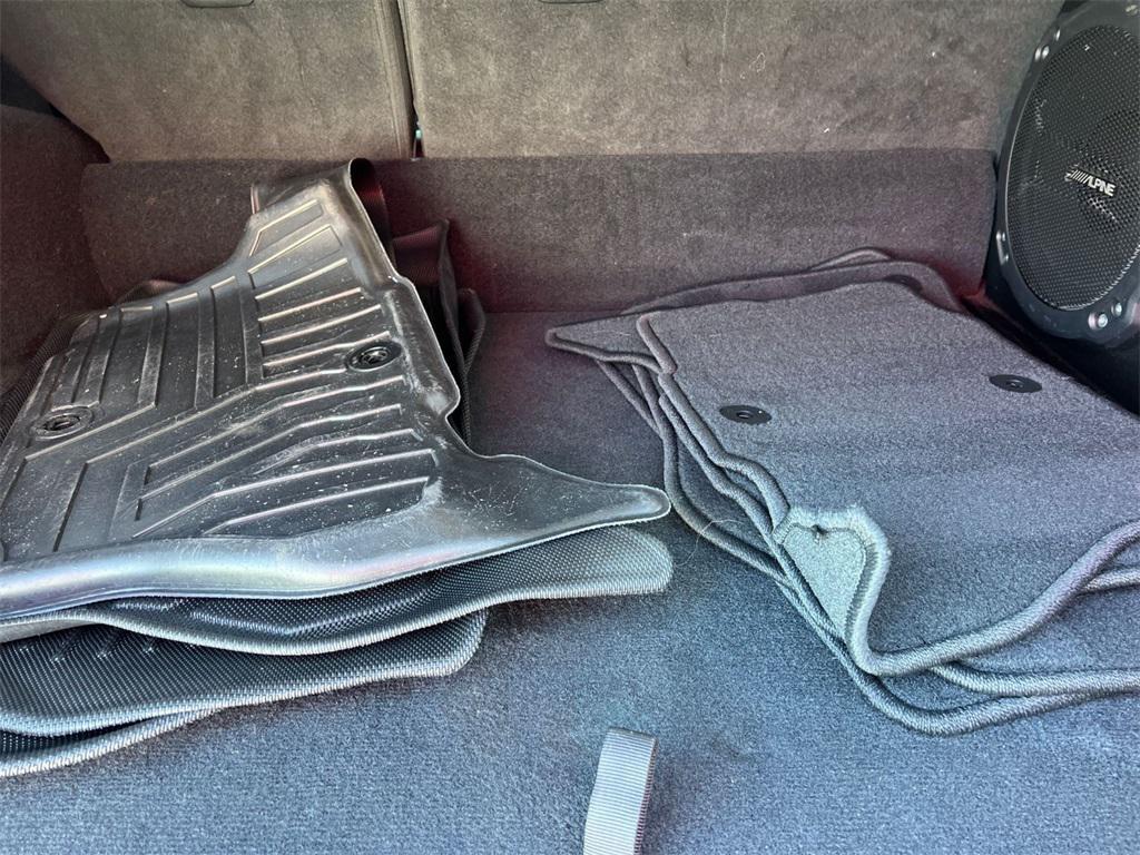 used 2022 Jeep Wrangler Unlimited car, priced at $32,000