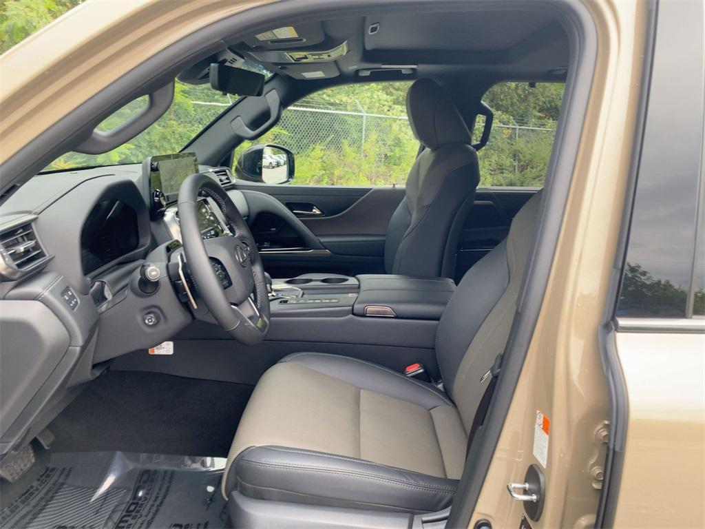 used 2025 Lexus LX 700h car, priced at $112,000