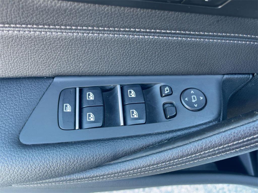 used 2021 BMW 540 car, priced at $31,590