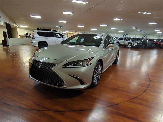 used 2021 Lexus ES 250 car, priced at $32,300