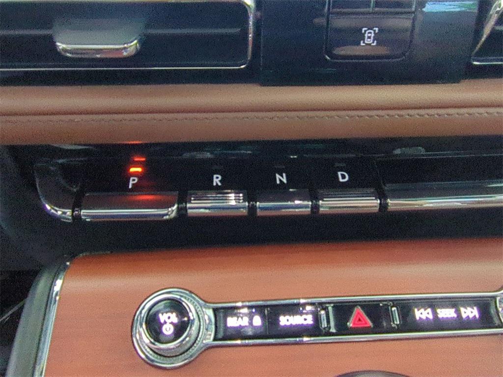 used 2022 Lincoln Aviator car, priced at $39,902