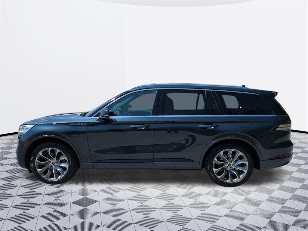 used 2022 Lincoln Aviator car, priced at $39,902