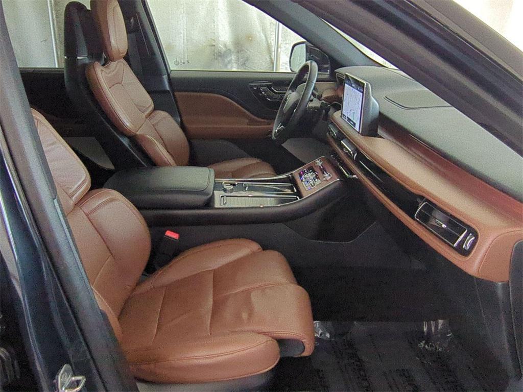 used 2022 Lincoln Aviator car, priced at $39,902