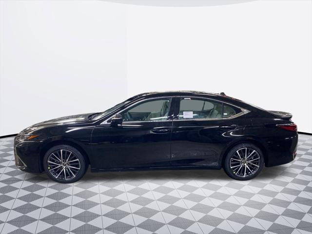 new 2025 Lexus ES 300h car, priced at $52,374