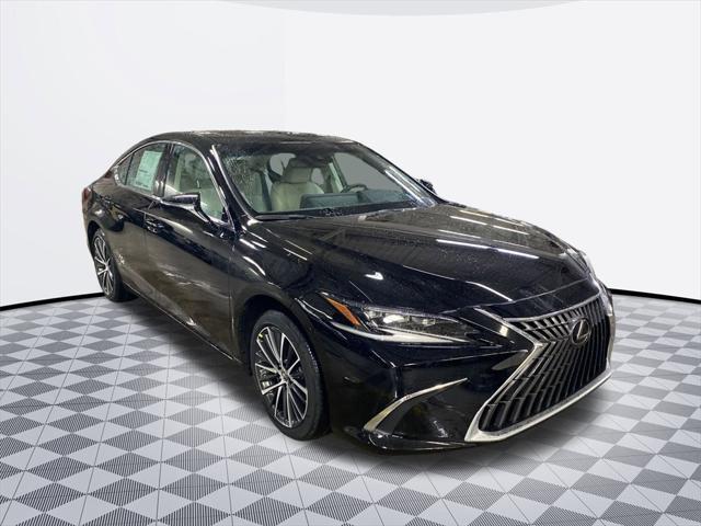 new 2025 Lexus ES 300h car, priced at $52,374