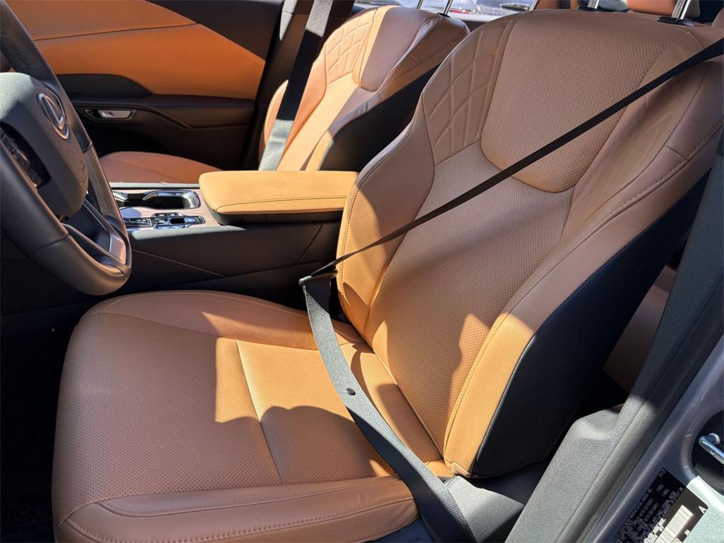 used 2025 Lexus RX 350 car, priced at $51,500