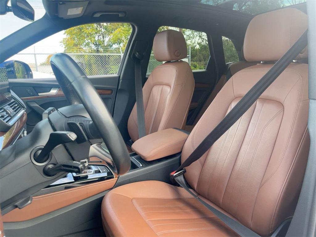 used 2021 Audi Q5 car, priced at $21,464