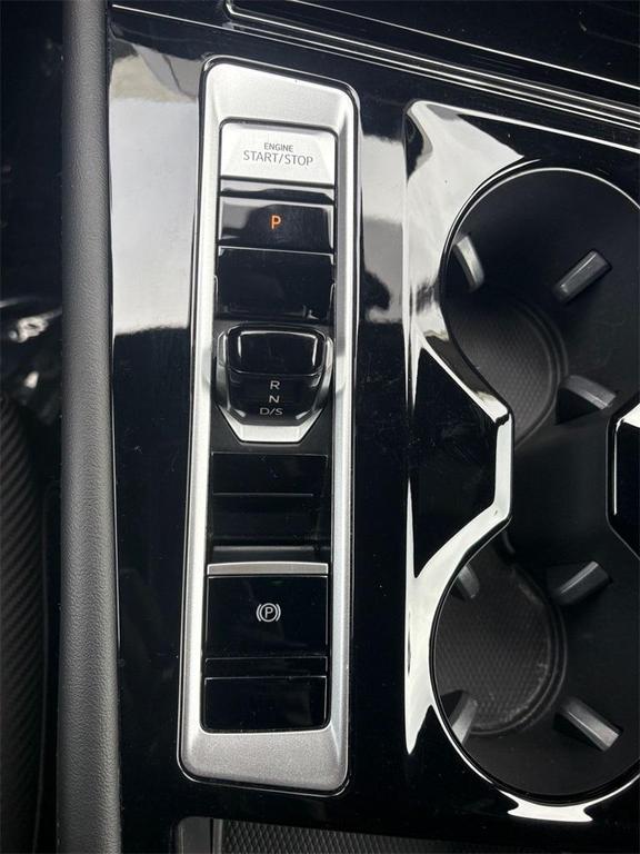 used 2024 Volkswagen Atlas Cross Sport car, priced at $32,000