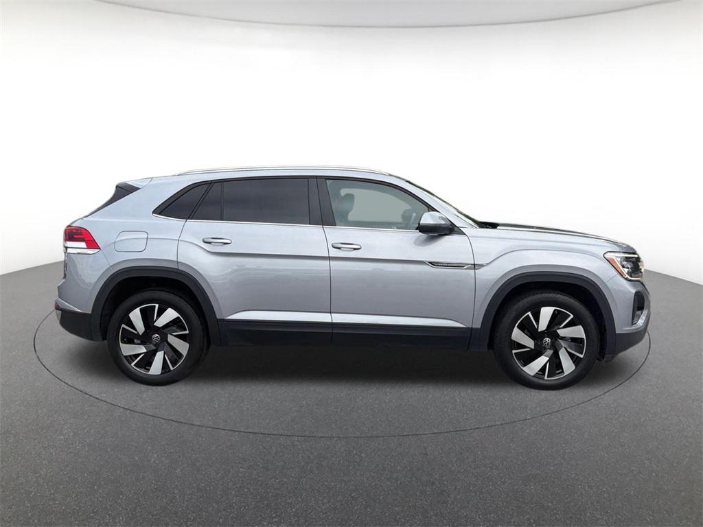 used 2024 Volkswagen Atlas Cross Sport car, priced at $31,000