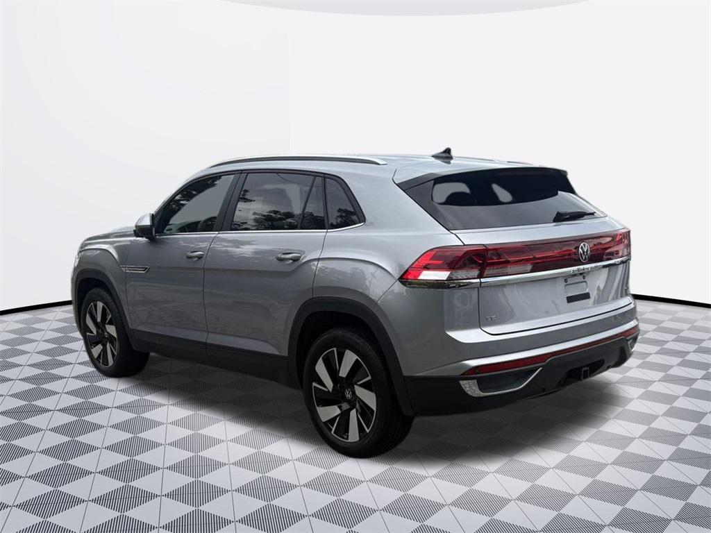 used 2024 Volkswagen Atlas Cross Sport car, priced at $32,000
