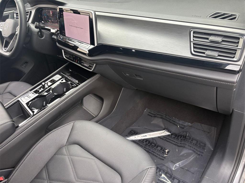 used 2024 Volkswagen Atlas Cross Sport car, priced at $32,000