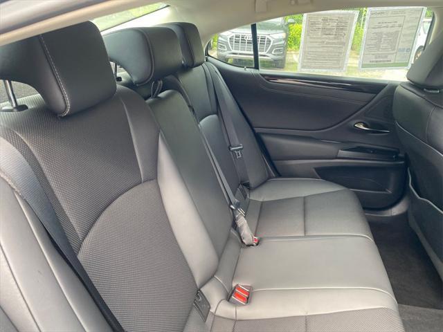 used 2021 Lexus ES 350 car, priced at $27,000