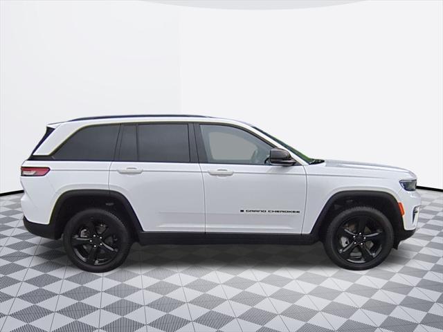 used 2024 Jeep Grand Cherokee car, priced at $40,600