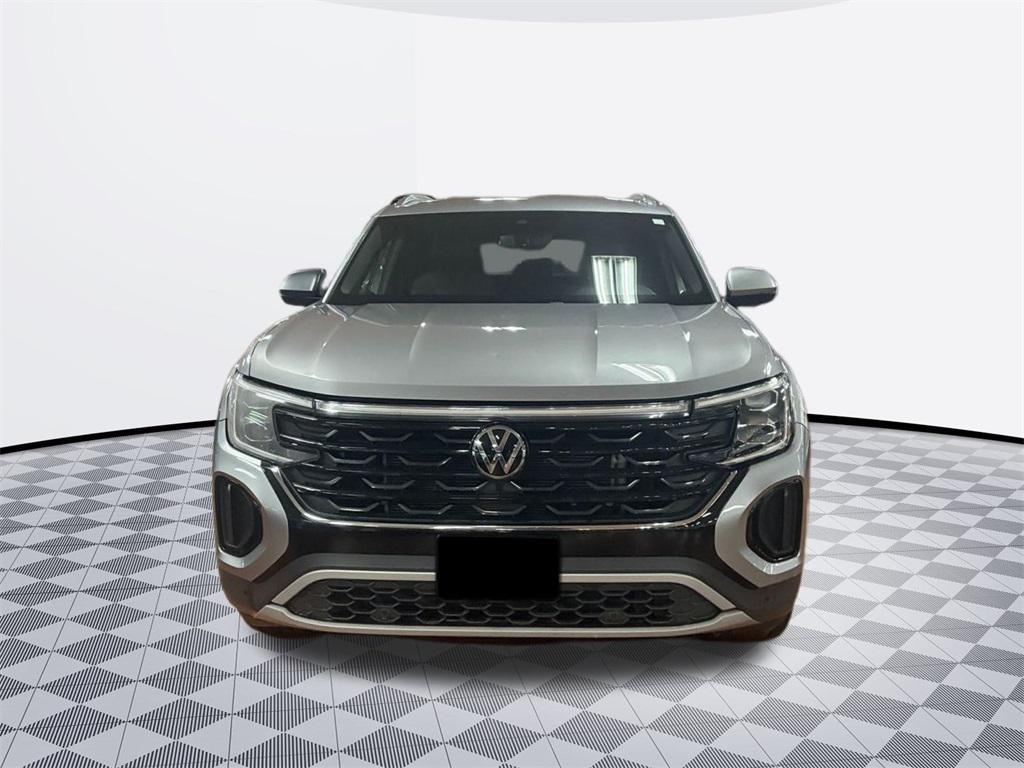 used 2024 Volkswagen Atlas Cross Sport car, priced at $30,000