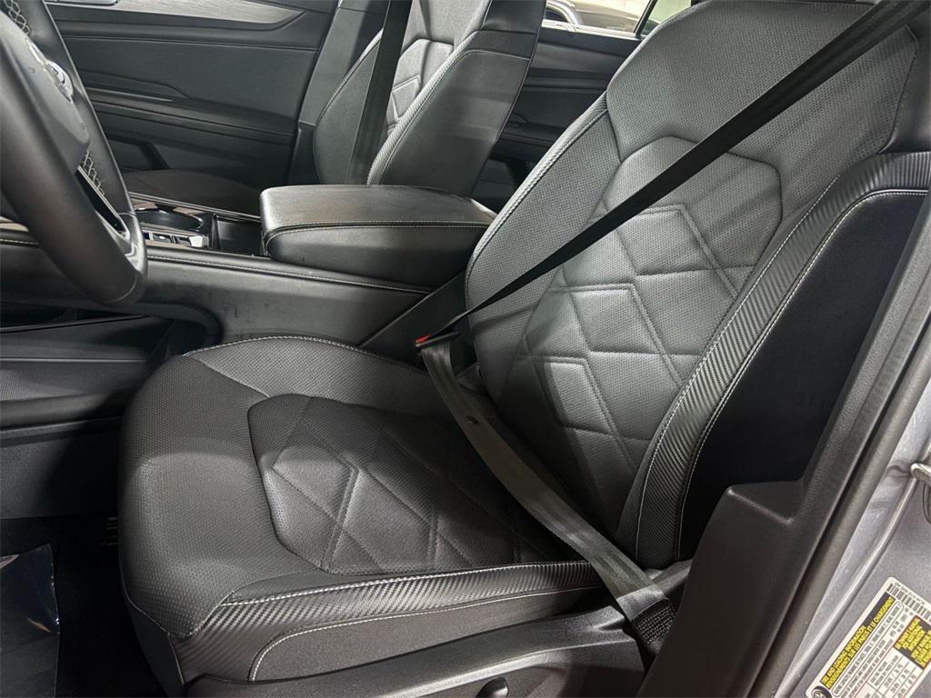 used 2024 Volkswagen Atlas Cross Sport car, priced at $28,489