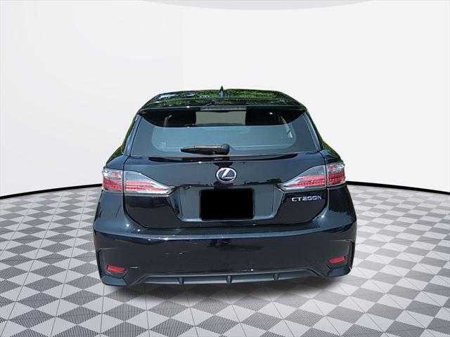 used 2016 Lexus CT 200h car, priced at $15,900
