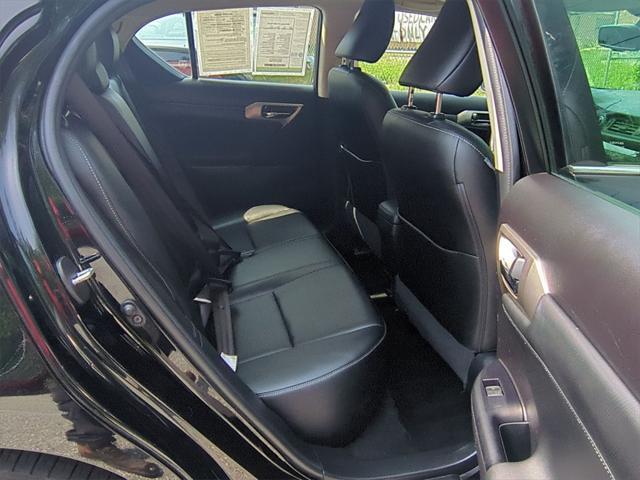 used 2016 Lexus CT 200h car, priced at $15,900