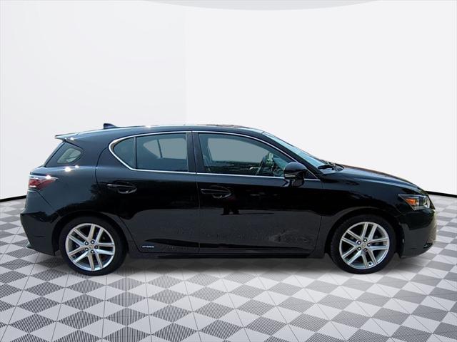 used 2016 Lexus CT 200h car, priced at $15,900